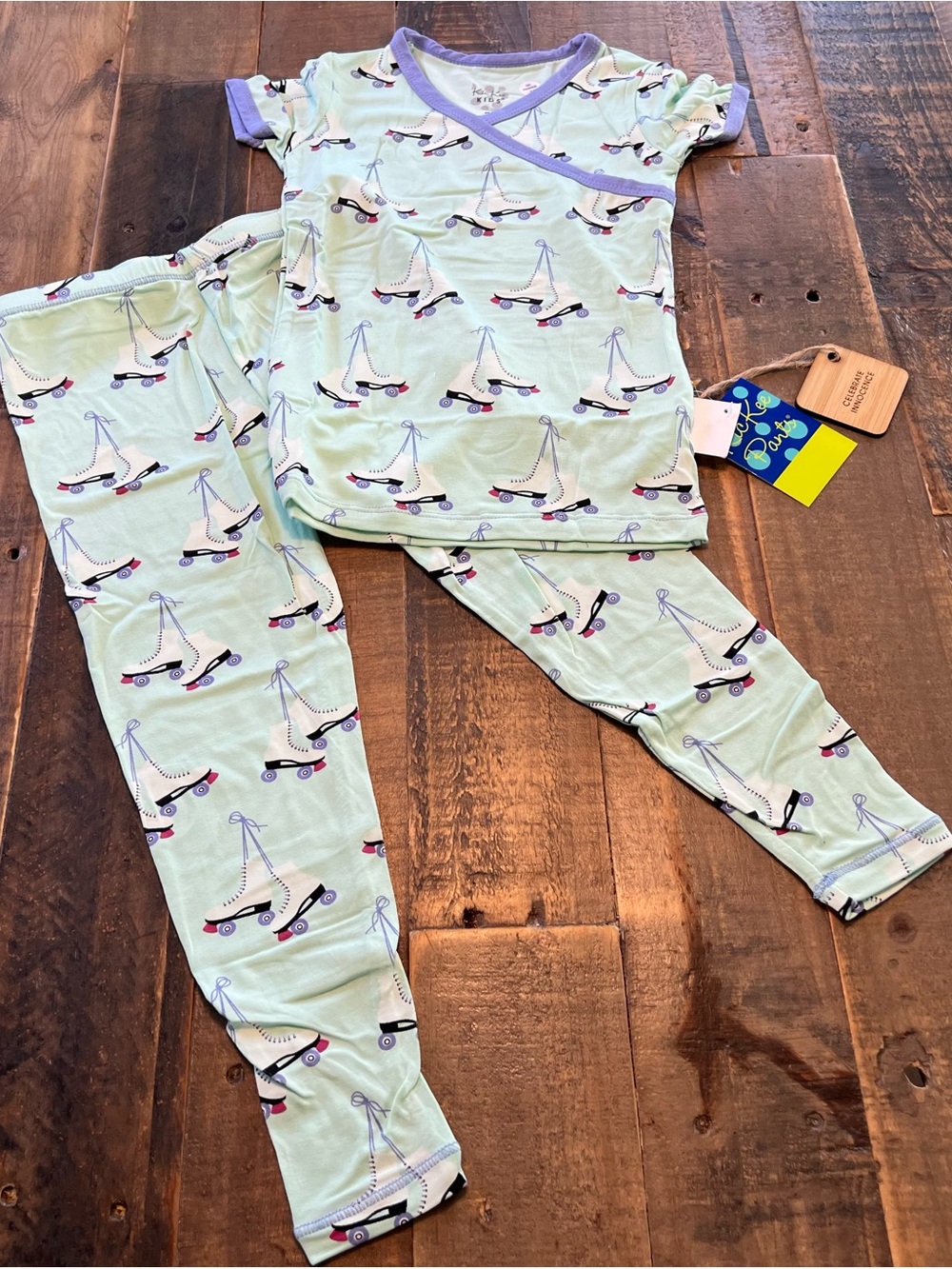 Kickee Pants size 4T Pistachio roller skates kimono pajamas set new